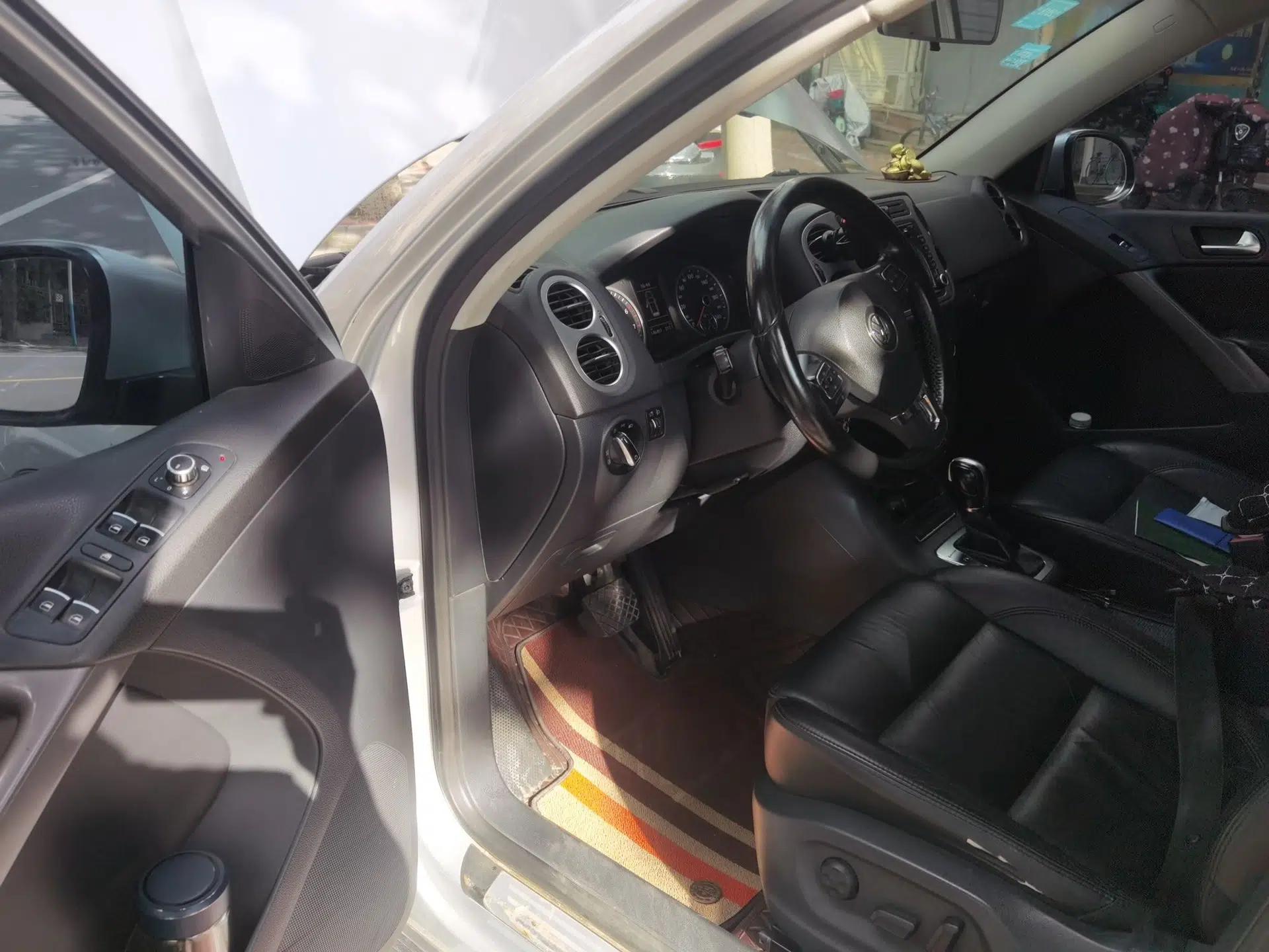 Volkswagen Tiguan 2012 1.8TSI Automatic All-Wheel Drive Fashion Edition — миниатюра 16