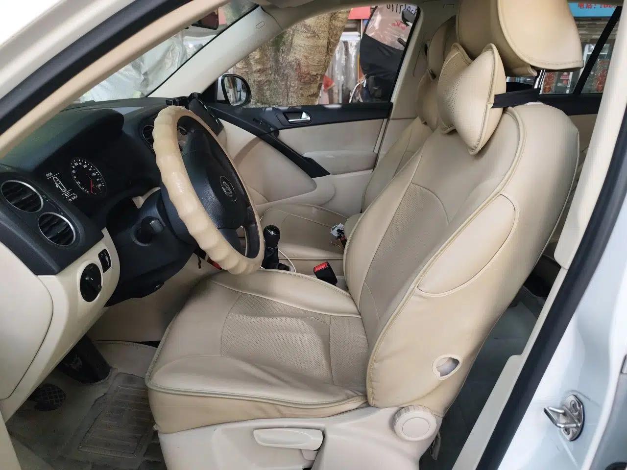 Volkswagen Tiguan 2012 1.8TSI Manual Two-Wheel Drive Urban Edition — миниатюра 15