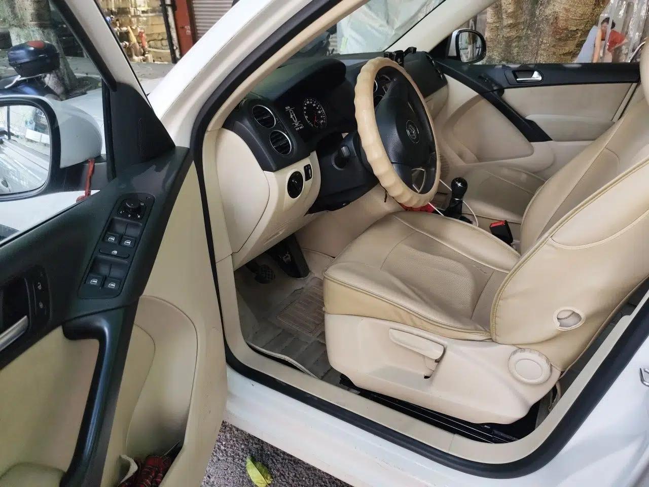 Volkswagen Tiguan 2012 1.8TSI Manual Two-Wheel Drive Urban Edition — миниатюра 16