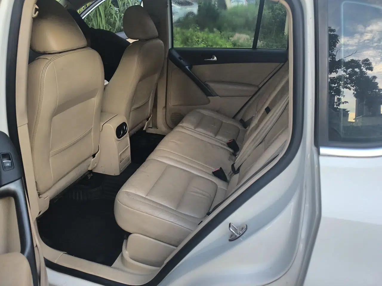 Volkswagen Tiguan 2012 1.8TSI Automatic Two-Wheel Drive Elite Edition — миниатюра 17