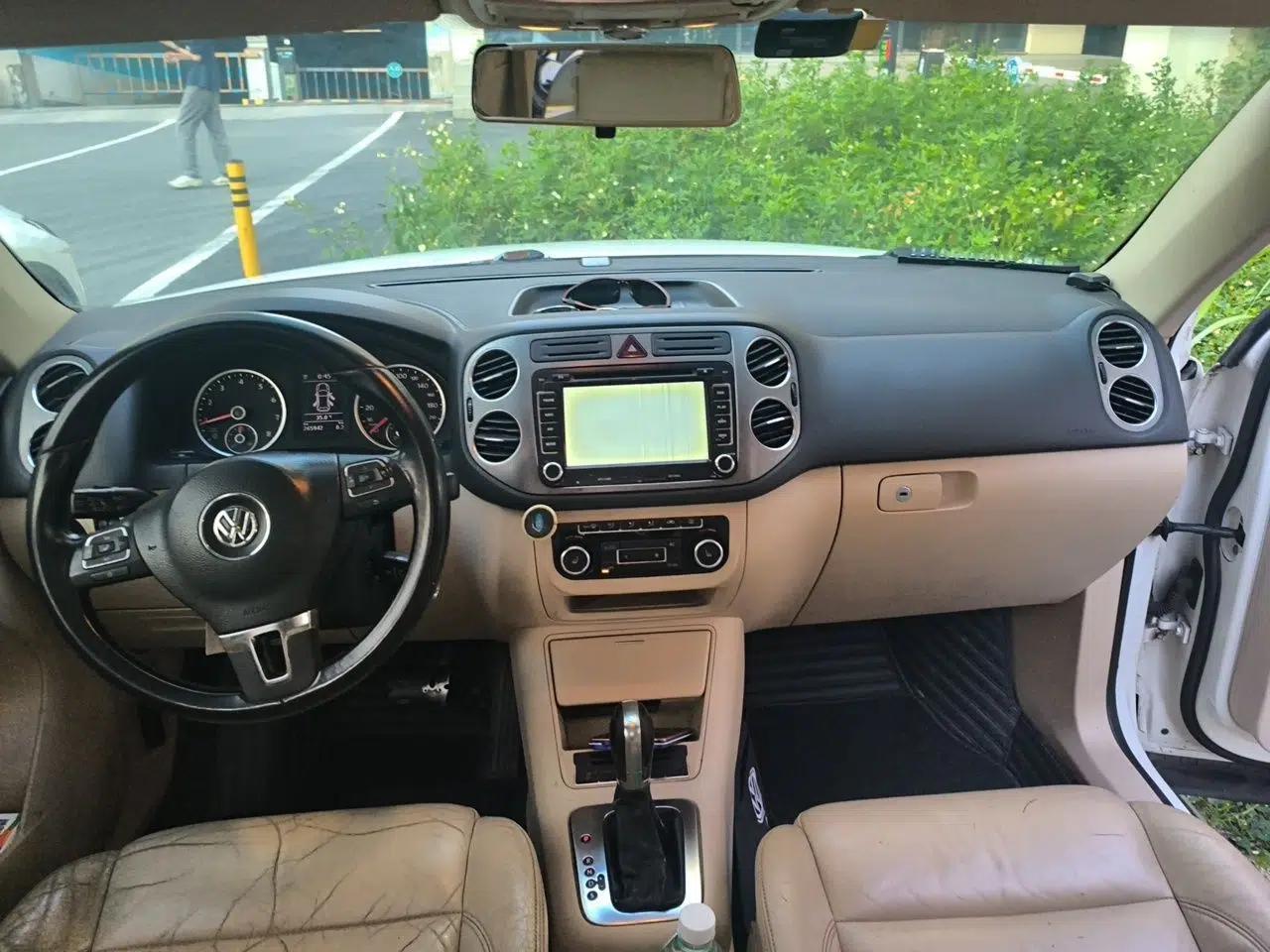 Volkswagen Tiguan 2012 1.8TSI Automatic Two-Wheel Drive Elite Edition — миниатюра 9