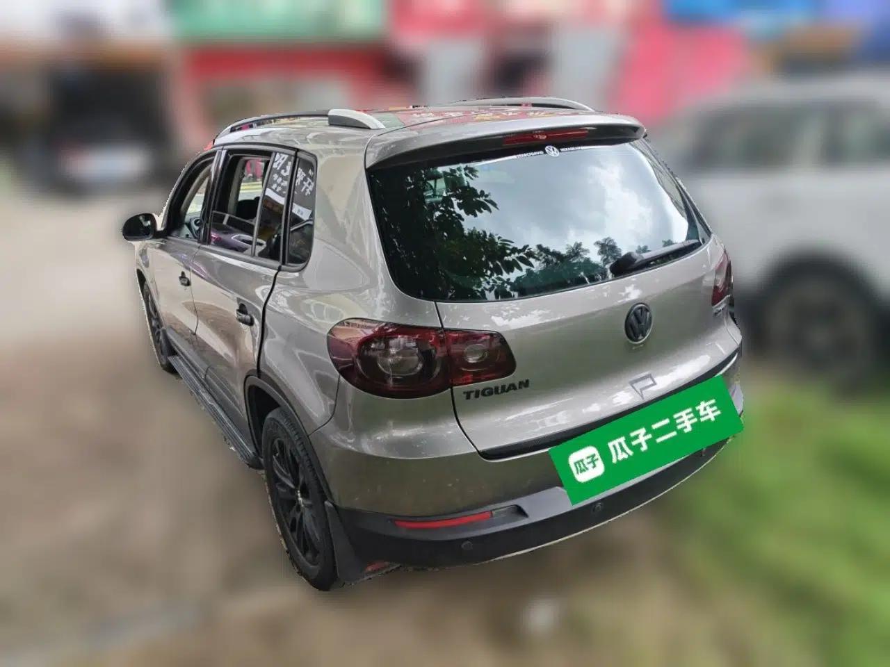 Volkswagen Tiguan 2010 2.0 TSI Automatic All-Wheel Drive Flagship Edition — миниатюра 4