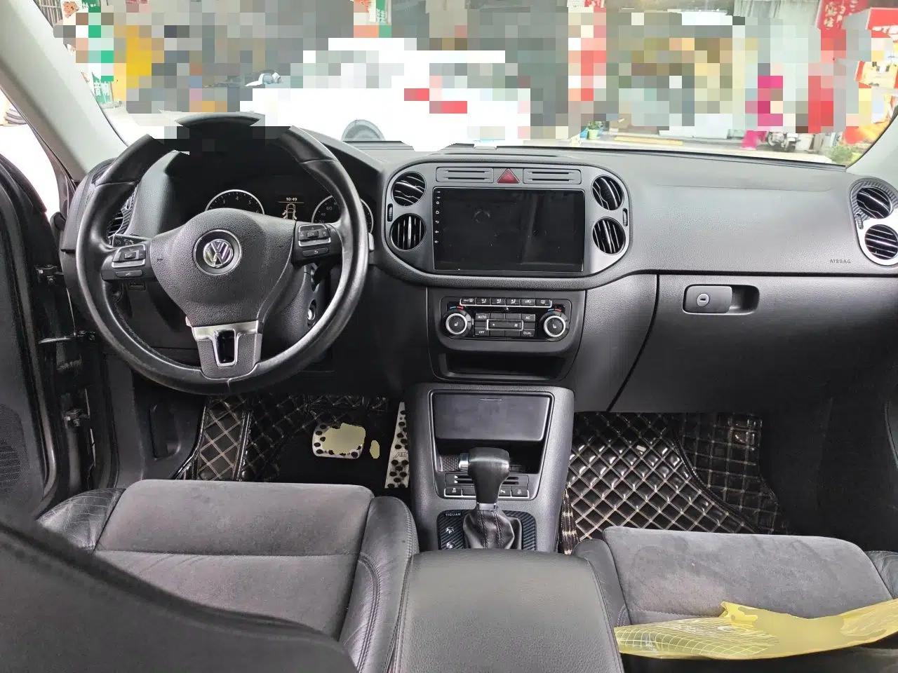 Volkswagen Tiguan 2010 2.0 TSI Automatic All-Wheel Drive Flagship Edition — миниатюра 9
