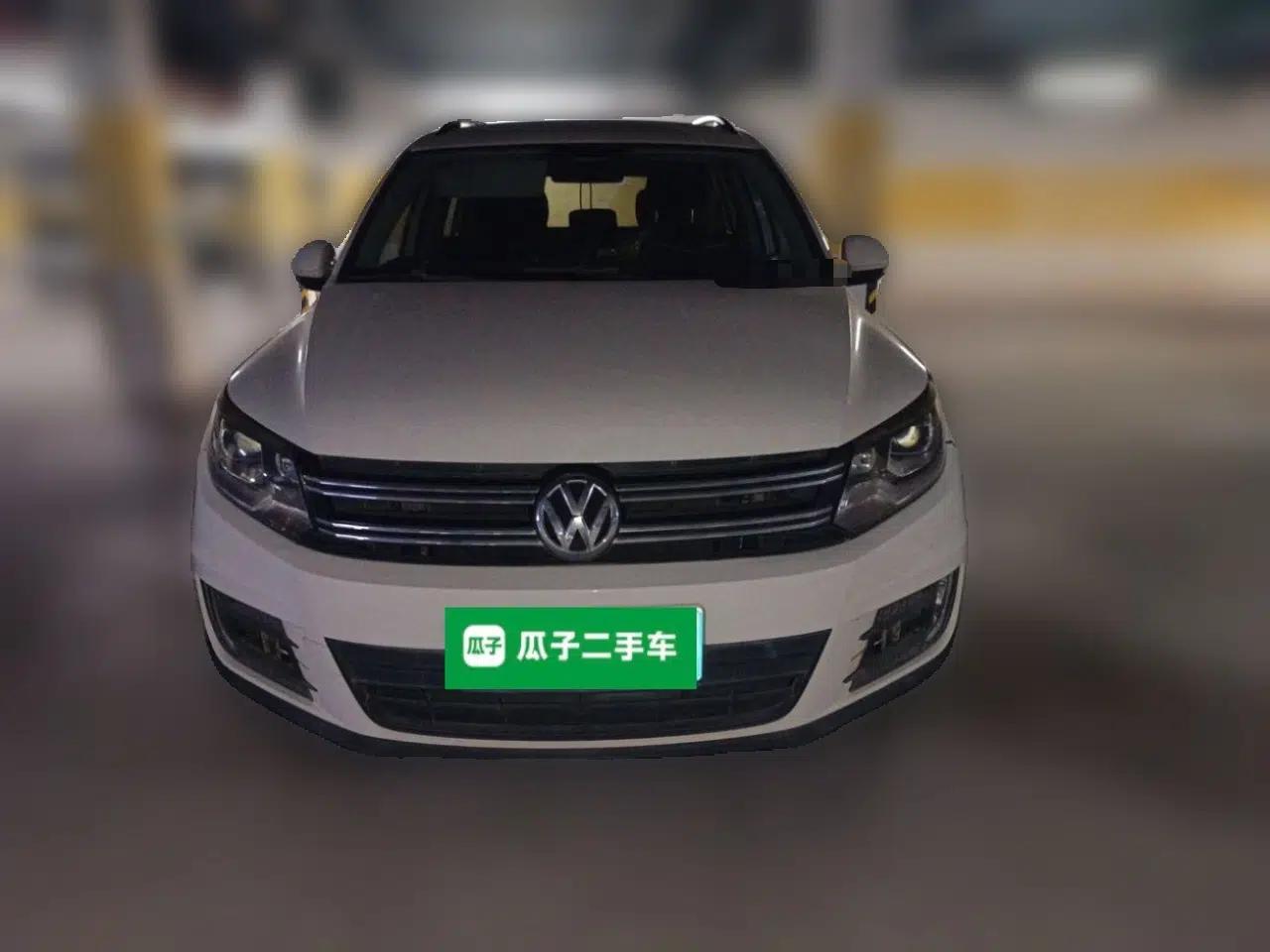 Volkswagen Tiguan 2013 1.8TSI Manual Two-Wheel Drive Trend Edition — миниатюра 2