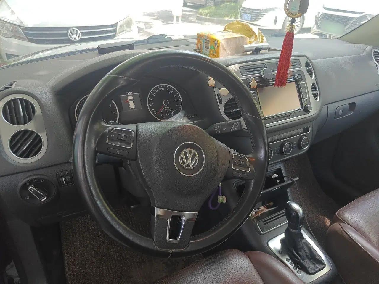 Volkswagen Tiguan 2013 1.8TSI Automatic Two-Wheel Drive Luxury Model — миниатюра 10