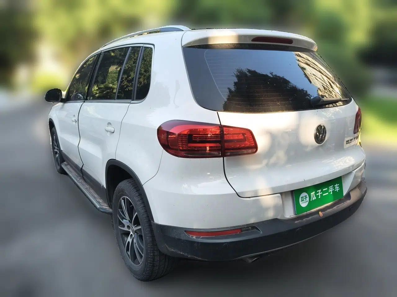 Volkswagen Tiguan 2013 1.8TSI Automatic Two-Wheel Drive Luxury Model — миниатюра 4