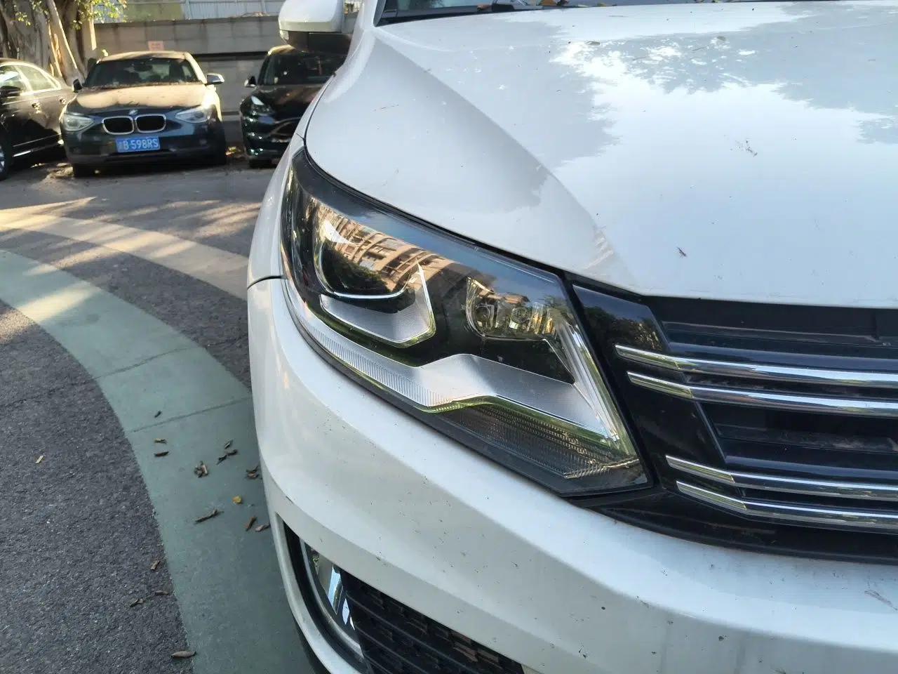 Volkswagen Tiguan 2013 1.8TSI Automatic Two-Wheel Drive Luxury Model — миниатюра 7