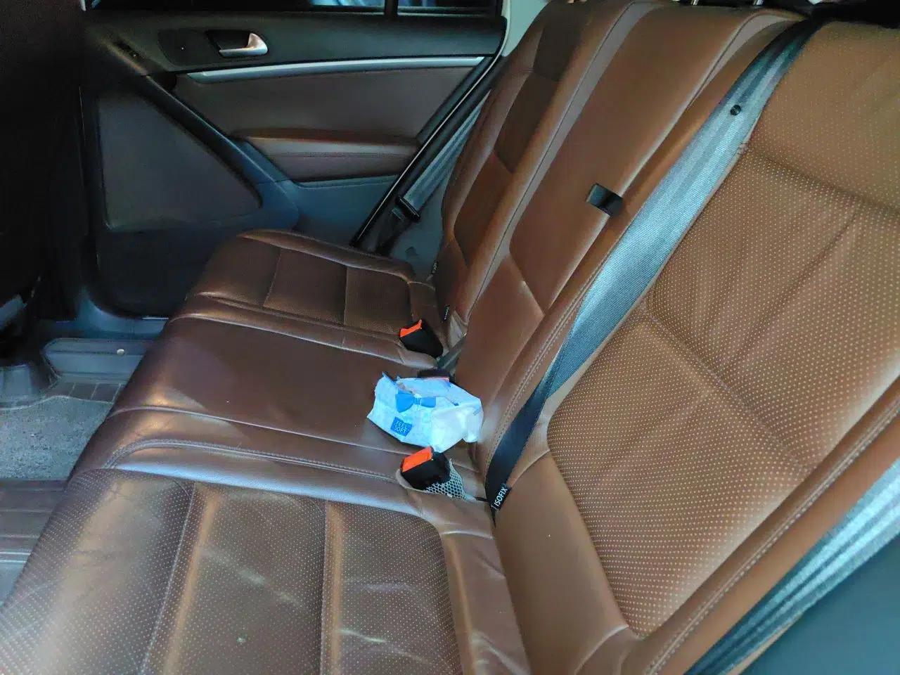 Volkswagen Tiguan 2015 1.8TSI Automatic All-Wheel-Drive Luxury Model — миниатюра 17