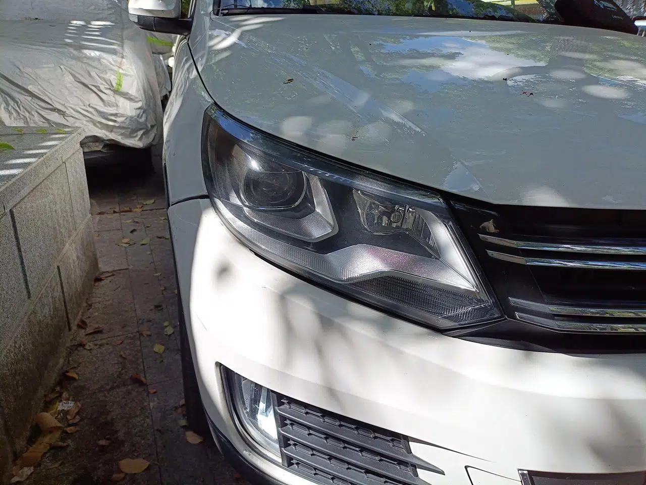 Volkswagen Tiguan 2015 1.8TSI Automatic Two-Wheel Drive Luxury Model — миниатюра 7