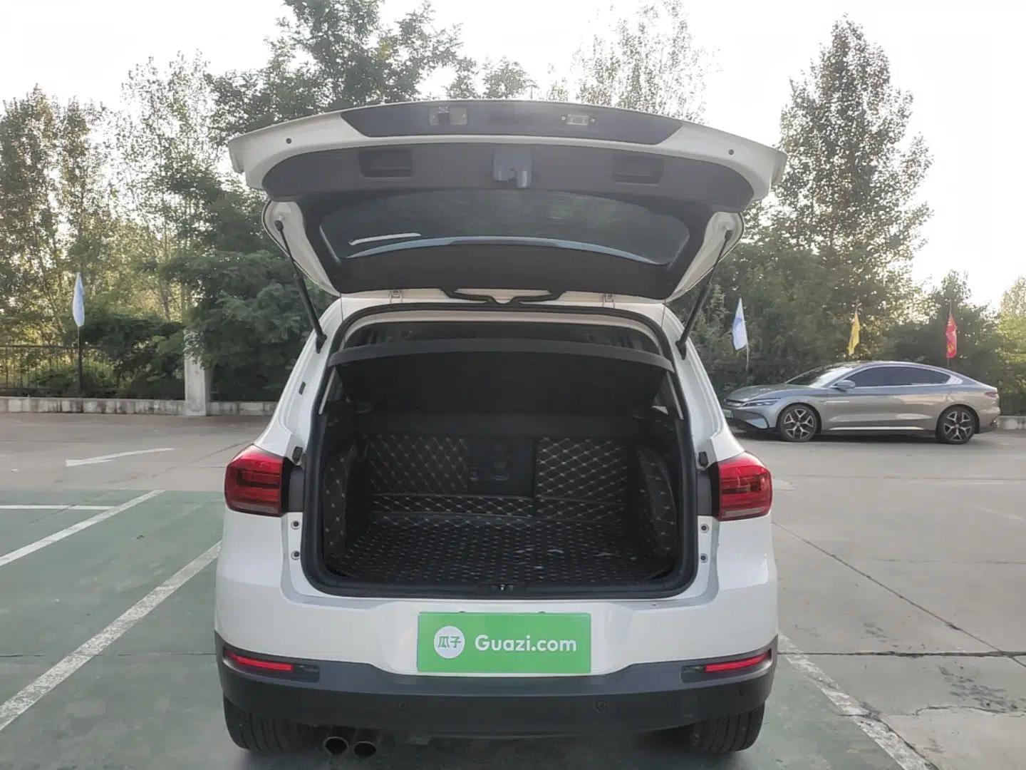 Volkswagen Tiguan 2016 280TSI Automatic Two-Wheel-Drive Silk Road Style Edition — миниатюра 22