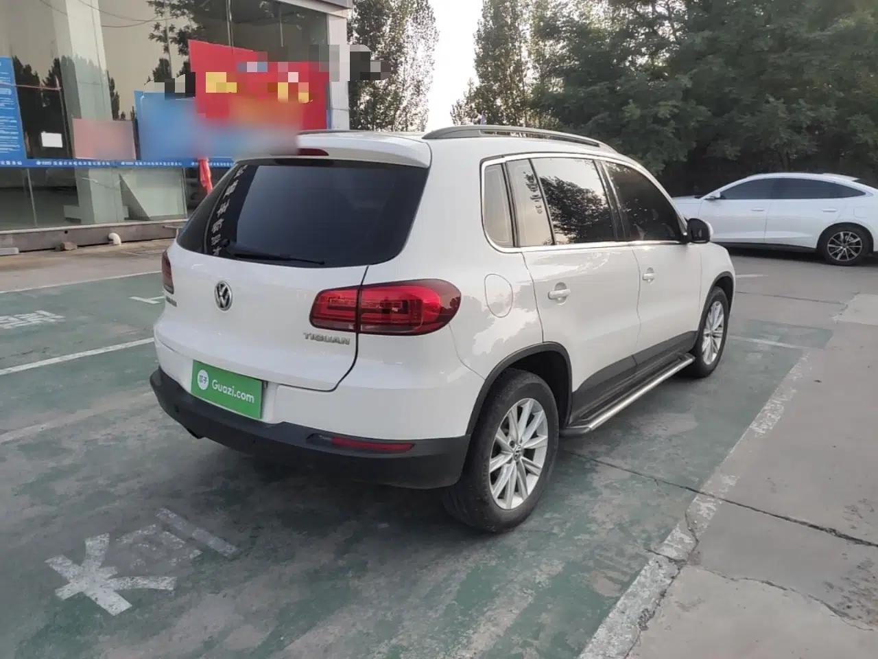 Volkswagen Tiguan 2016 280TSI Automatic Two-Wheel-Drive Silk Road Style Edition — миниатюра 6