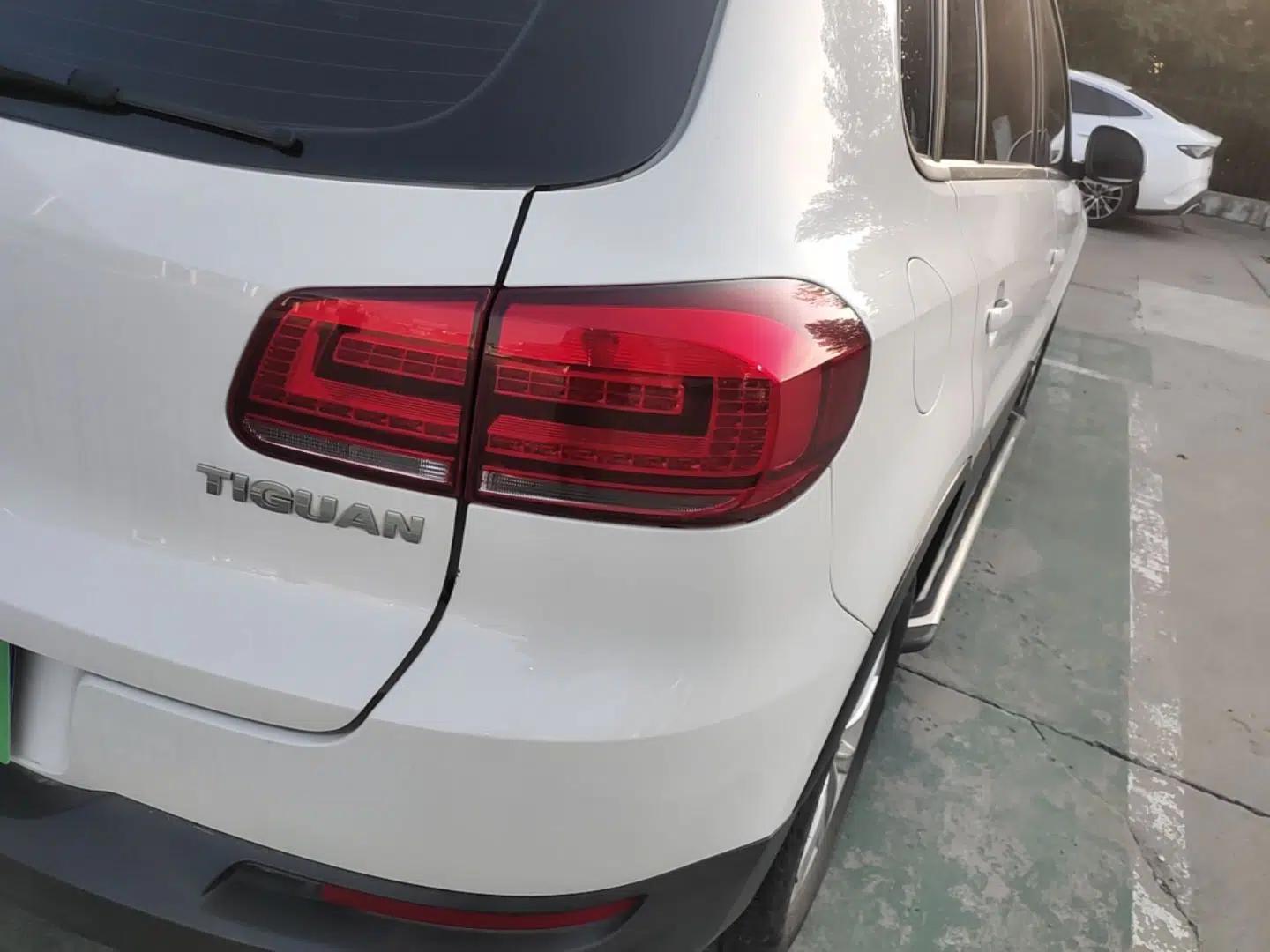 Volkswagen Tiguan 2016 280TSI Automatic Two-Wheel-Drive Silk Road Style Edition — миниатюра 9