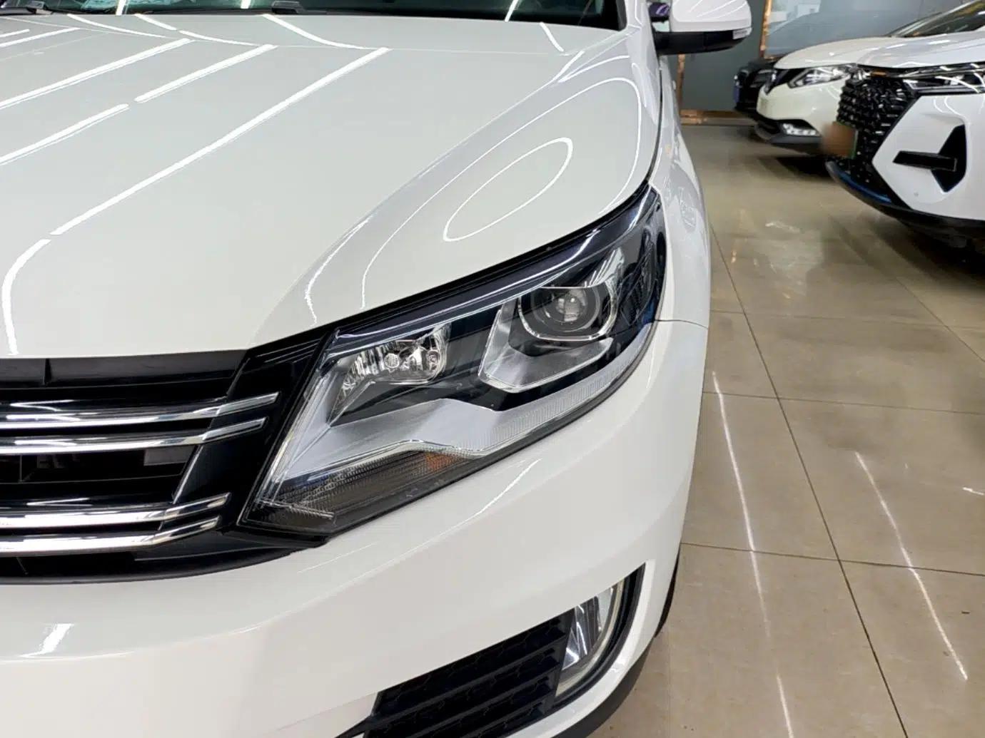 Volkswagen Tiguan 2016 300TSI Automatic Two-Wheel Drive Trend Edition — миниатюра 8