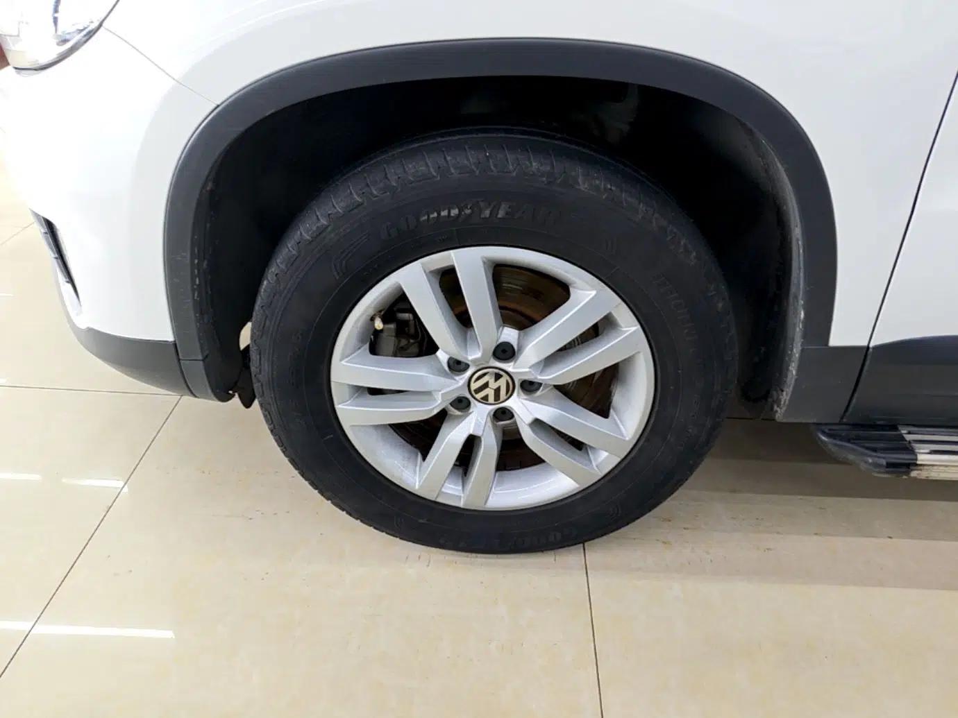 Volkswagen Tiguan 2016 300TSI Automatic Two-Wheel Drive Trend Edition — миниатюра 10