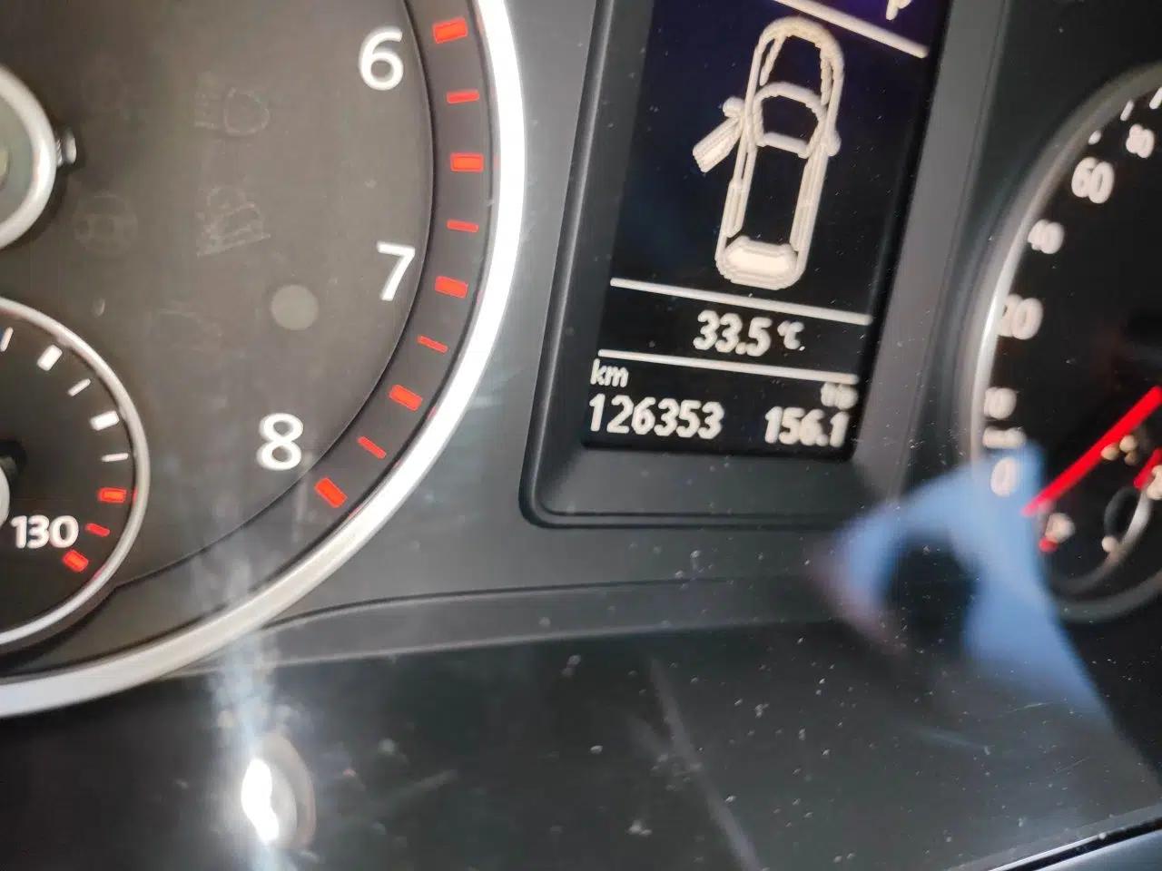 Volkswagen Tiguan 2012 2.0 TSI Automatic All-Wheel Drive Elite Edition — миниатюра 12