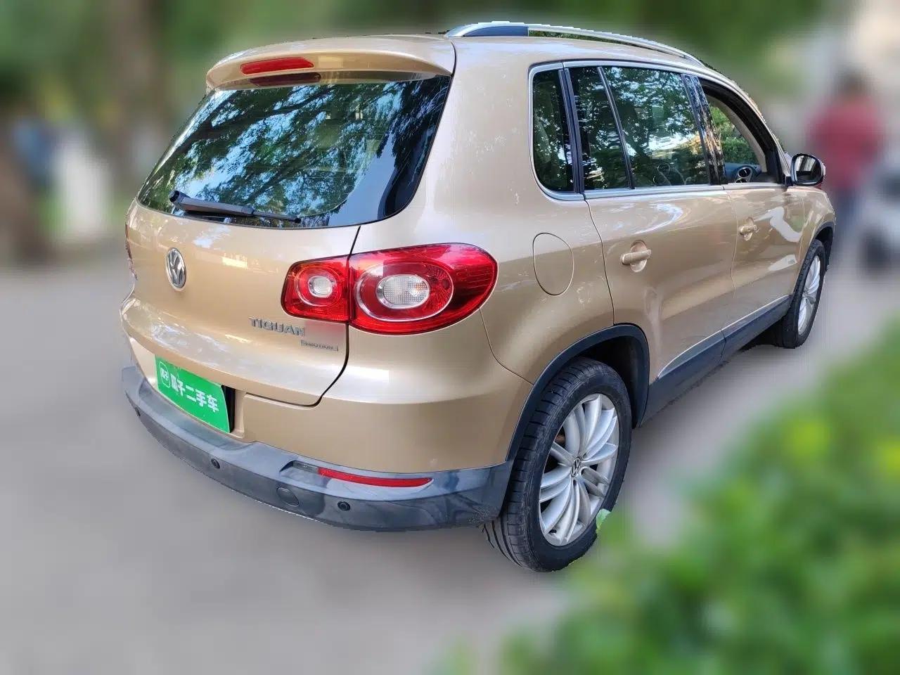Volkswagen Tiguan 2012 2.0 TSI Automatic All-Wheel Drive Elite Edition — миниатюра 6