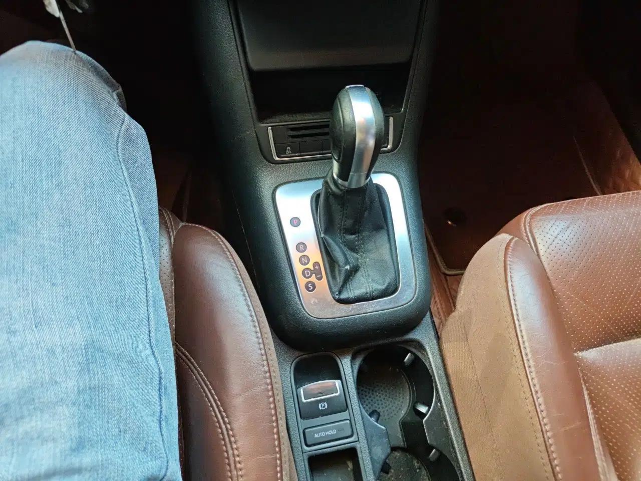 Volkswagen Tiguan 2013 1.8TSI Automatic Two-Wheel Drive Luxury Model — миниатюра 14