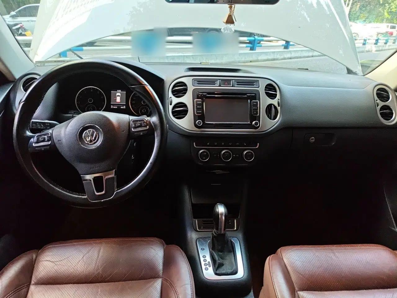 Volkswagen Tiguan 2013 1.8TSI Automatic Two-Wheel Drive Luxury Model — миниатюра 9
