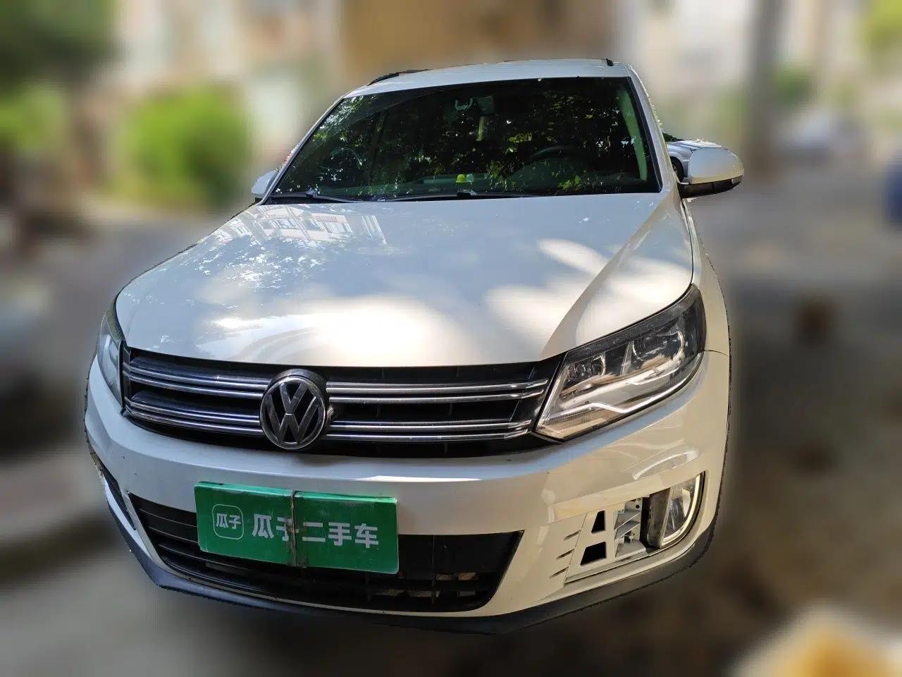 Volkswagen Tiguan 2013 1.8TSI Automatic Two-Wheel Drive Trend Edition — миниатюра 2