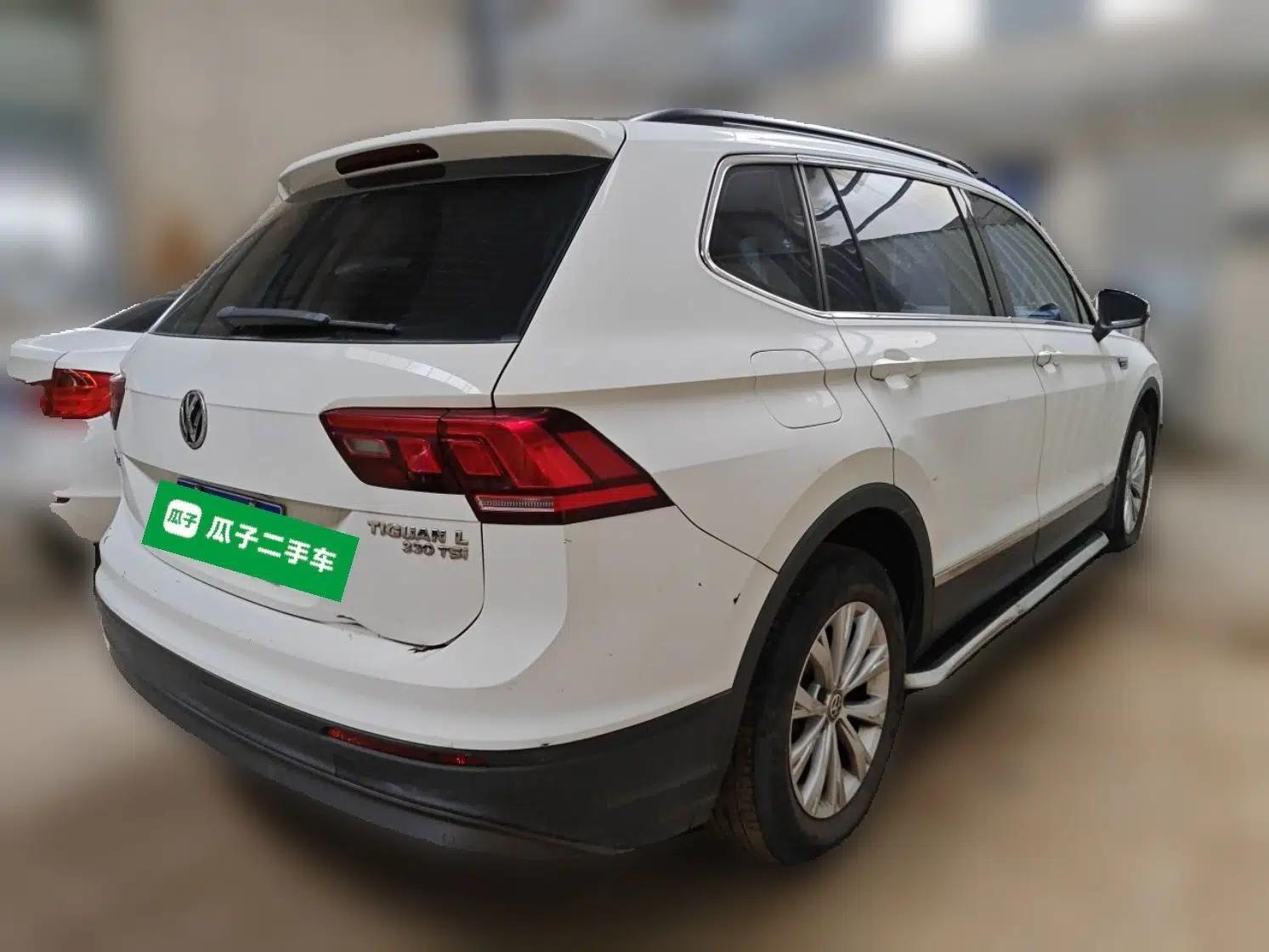 Volkswagen Tiguan L 2017 330TSI Automatic Two-Wheel Drive Luxury Edition — миниатюра 6