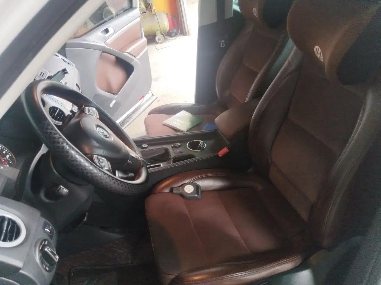 Volkswagen Tiguan 2013 2.0 TSI Automatic All-Wheel-Drive Flagship Edition — миниатюра 15