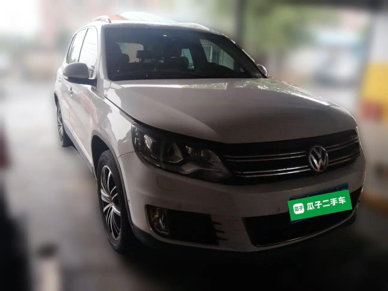 Volkswagen Tiguan 2013 2.0 TSI Automatic All-Wheel-Drive Flagship Edition — миниатюра 3