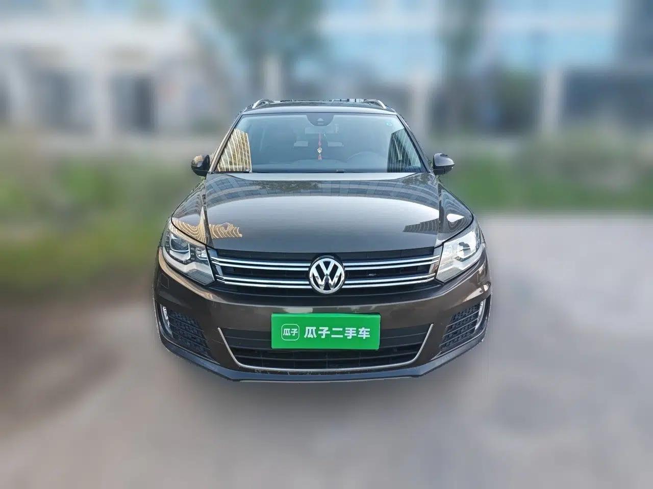 Volkswagen Tiguan 2015 1.8TSI Automatic All-Wheel-Drive Luxury Model — миниатюра 2