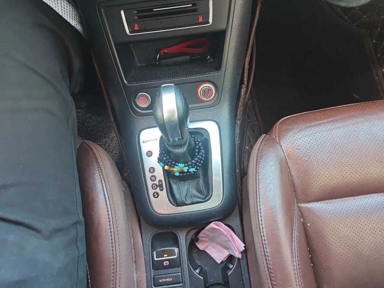 Volkswagen Tiguan 2015 1.8TSI Automatic All-Wheel-Drive Luxury Model — миниатюра 14