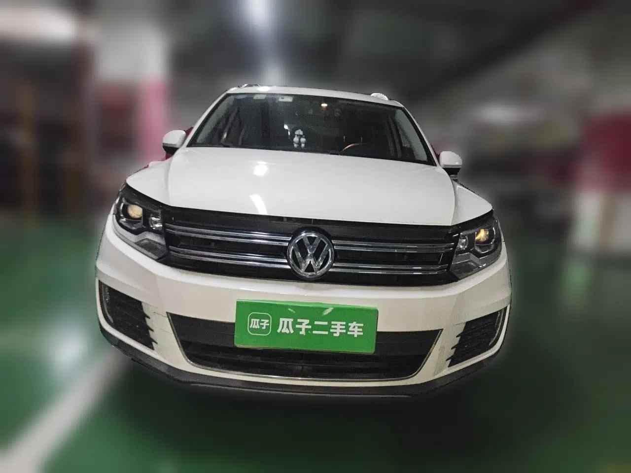 Volkswagen Tiguan 2016 330TSI Automatic All-Wheel Drive Luxury Edition — миниатюра 2