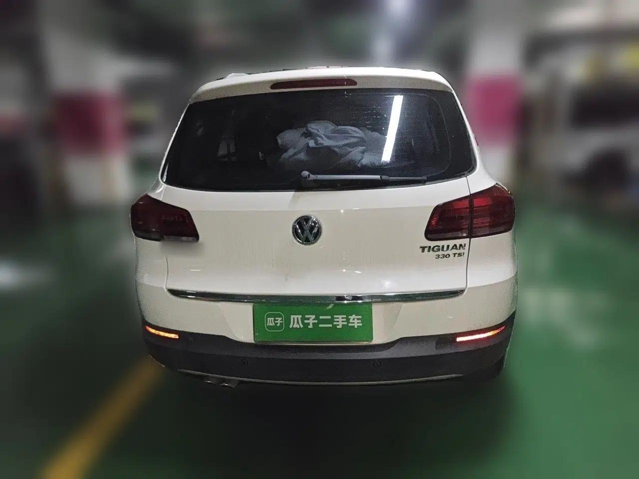 Volkswagen Tiguan 2016 330TSI Automatic All-Wheel Drive Luxury Edition — миниатюра 5