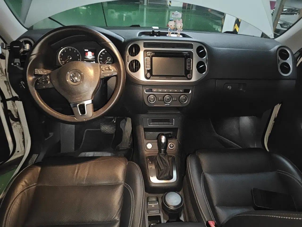 Volkswagen Tiguan 2016 330TSI Automatic All-Wheel Drive Luxury Edition — миниатюра 9