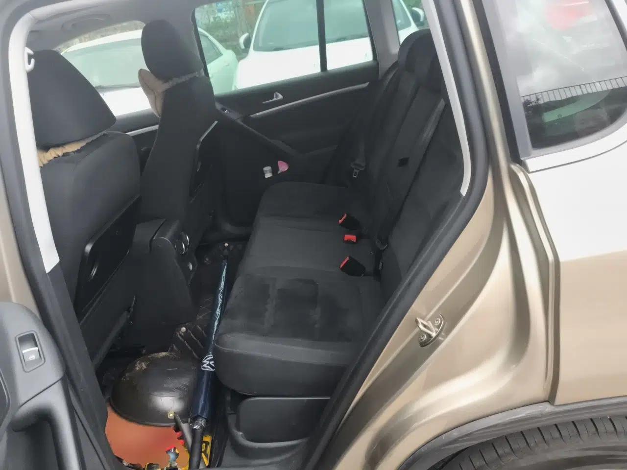 Volkswagen Tiguan 2016 2.0 TSI Four-Wheel Drive Standard Version — миниатюра 17