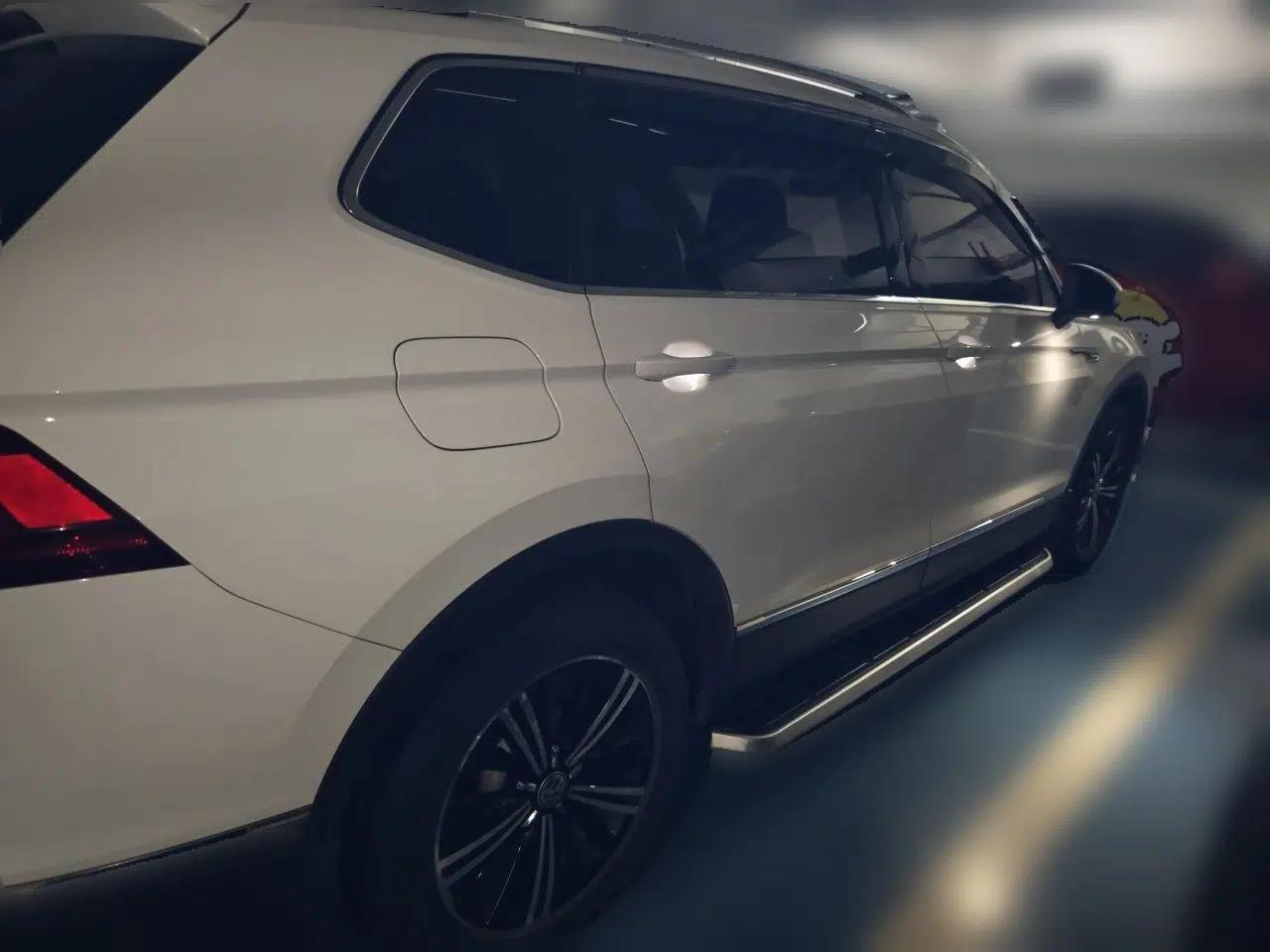 Volkswagen Tiguan L 2018 380TSI Automatic All-Wheel Drive Luxury Edition — миниатюра 6