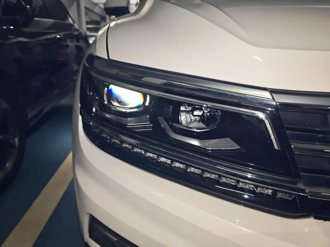Volkswagen Tiguan L 2018 380TSI Automatic All-Wheel Drive Luxury Edition — миниатюра 7