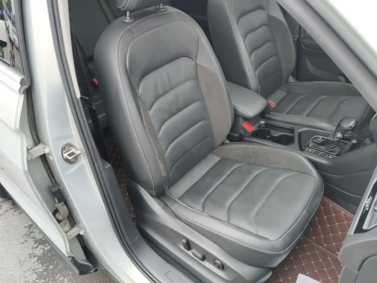 Volkswagen Tiguan L 2019 Revised Version 280TSI Automatic Two-Wheel Drive Panoramic Comfort Edition China VI Standard — миниатюра 19