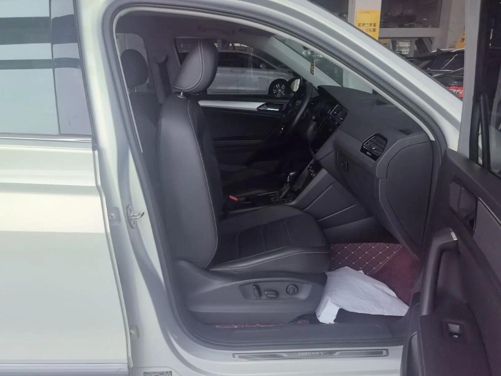 Volkswagen Tiguan L 2020 330TSI Automatic Two-Wheel Drive Smart Luxury Edition China VI Standard — миниатюра 24
