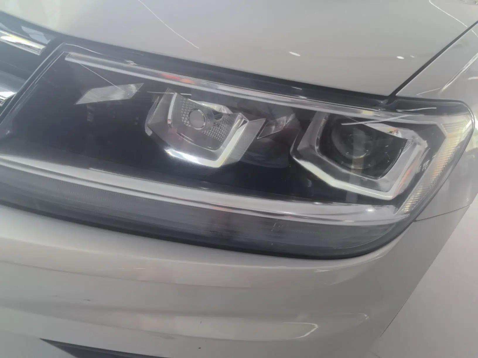 Volkswagen Tiguan L 2020 330TSI Automatic Two-Wheel Drive Smart Luxury Edition China VI Standard — миниатюра 8