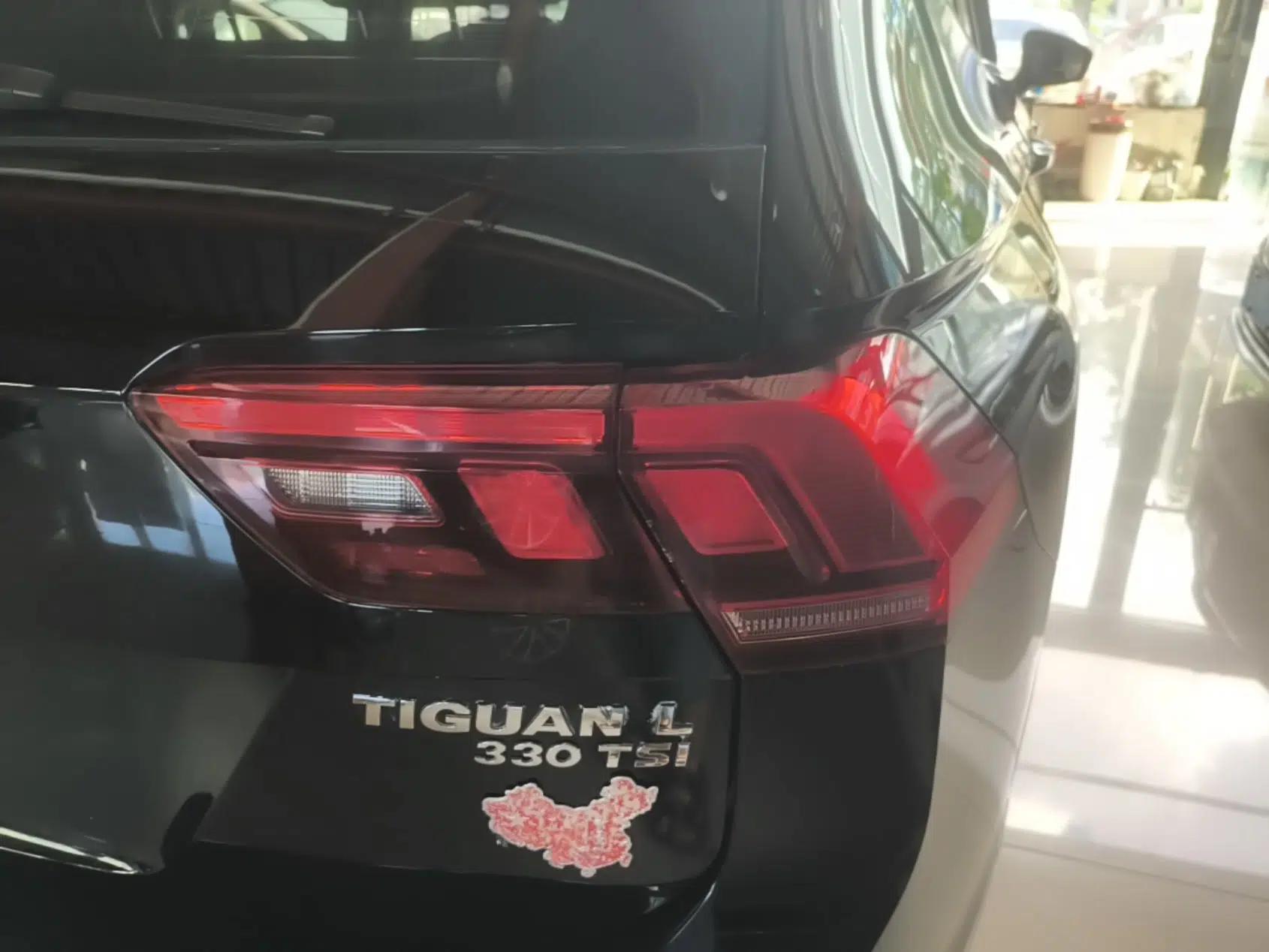 Volkswagen Tiguan L 2018 330TSI Automatic Two-Wheel Drive Comfort Edition — миниатюра 9