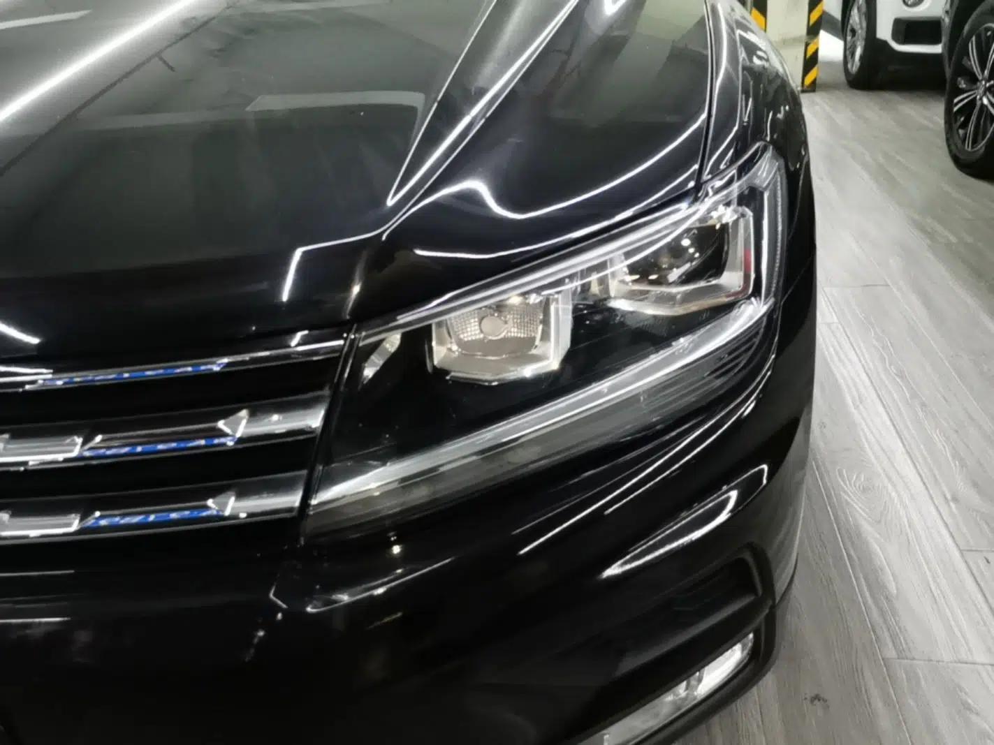 Volkswagen Tiguan L 2020 330TSI Automatic Two-Wheel Drive Luxury Edition China VI Standard — миниатюра 8