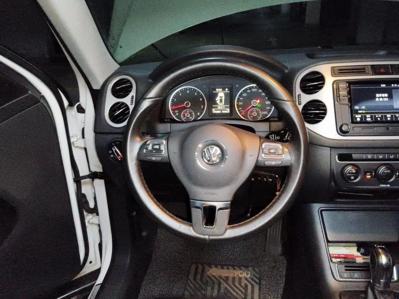 Volkswagen Tiguan 2016 280TSI Automatic Two-Wheel Drive Silk Road Comfort Edition — миниатюра 10