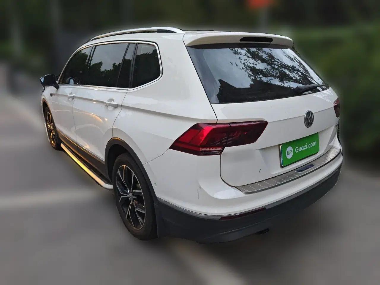 Volkswagen Tiguan L 2017 330TSI Automatic Two-Wheel Drive Flagship Edition — миниатюра 4