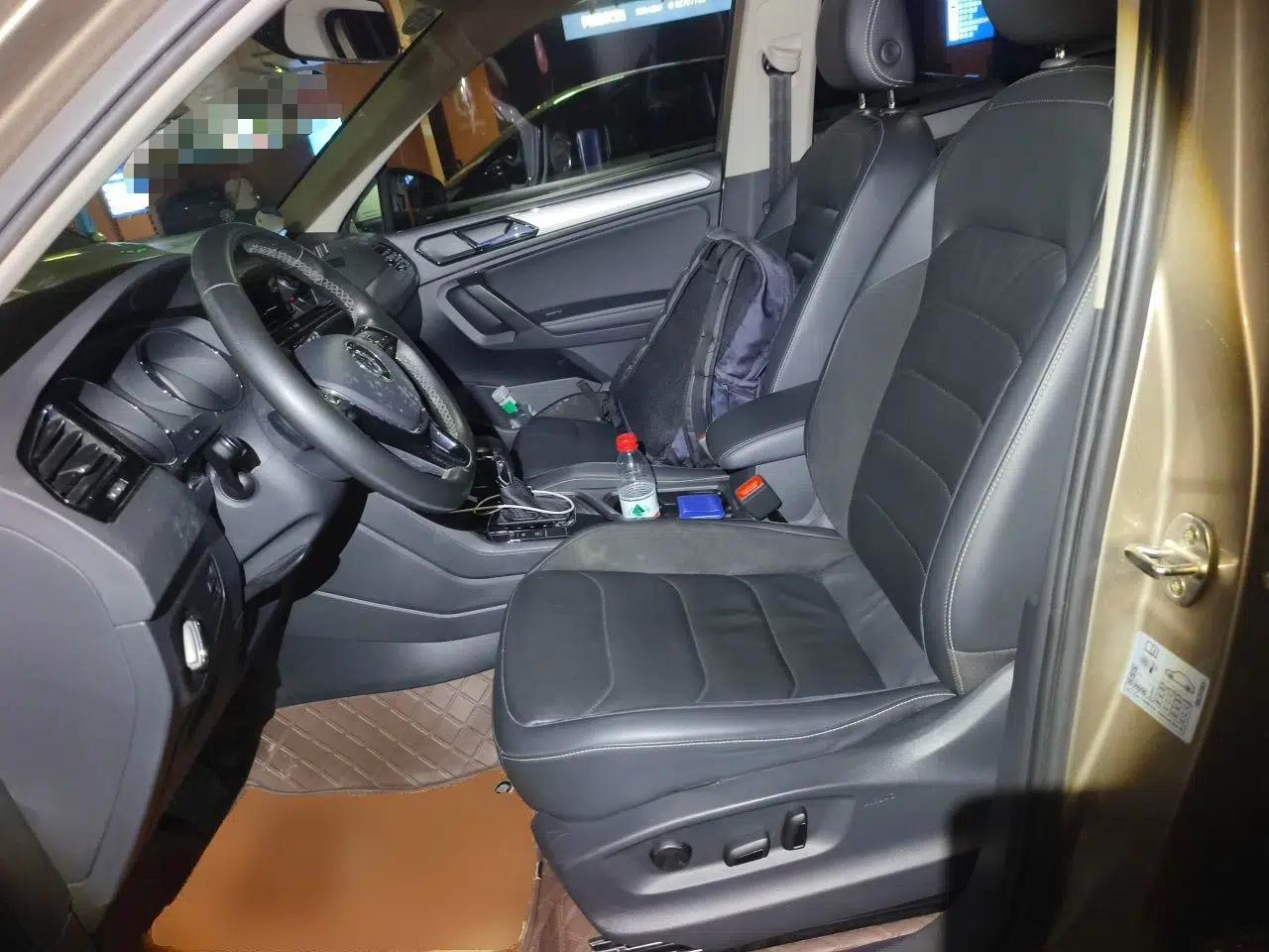 Volkswagen Tiguan L 2017 330TSI Automatic Two-Wheel Drive Luxury Edition — миниатюра 15