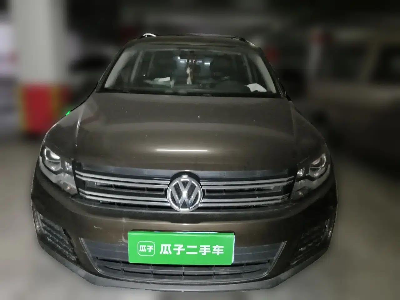 Volkswagen Tiguan 2016 280TSI Automatic Two-Wheel-Drive Silk Road Style Edition — миниатюра 2