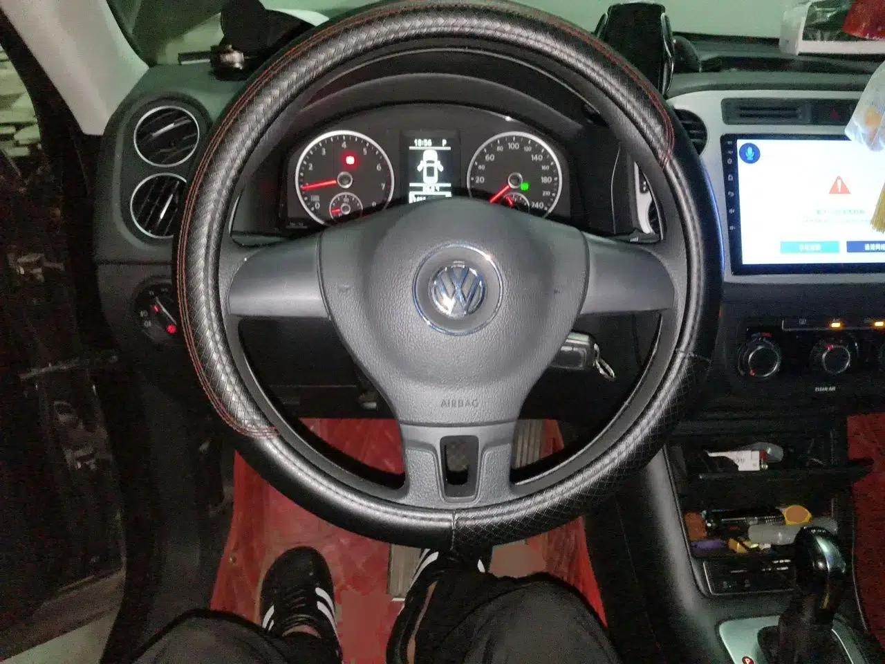 Volkswagen Tiguan 2016 280TSI Automatic Two-Wheel-Drive Silk Road Style Edition — миниатюра 10