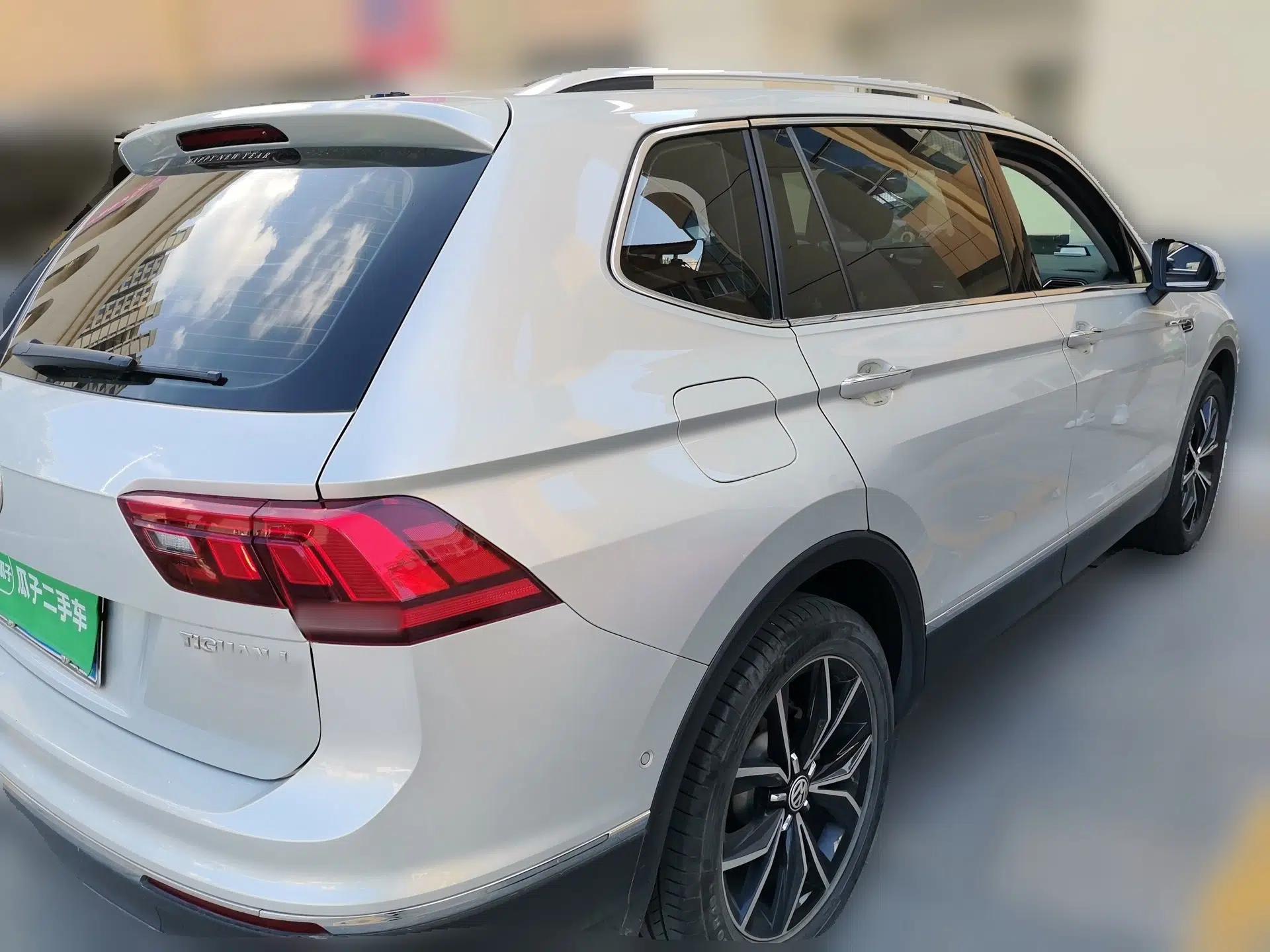 Volkswagen Tiguan L 2019 Revised 330TSI Automatic Two-Wheel Drive Smart & Luxury Edition China VI Standard — миниатюра 6