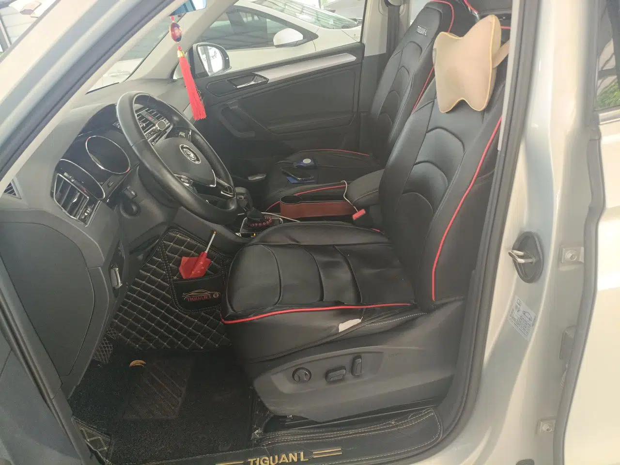 Volkswagen Tiguan L 2019 330TSI Automatic Two-Wheel Drive Panoramic Comfort Edition China VI Standard — миниатюра 15