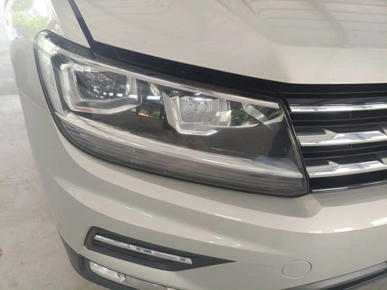 Volkswagen Tiguan L 2019 330TSI Automatic Two-Wheel Drive Panoramic Comfort Edition China VI Standard — миниатюра 7