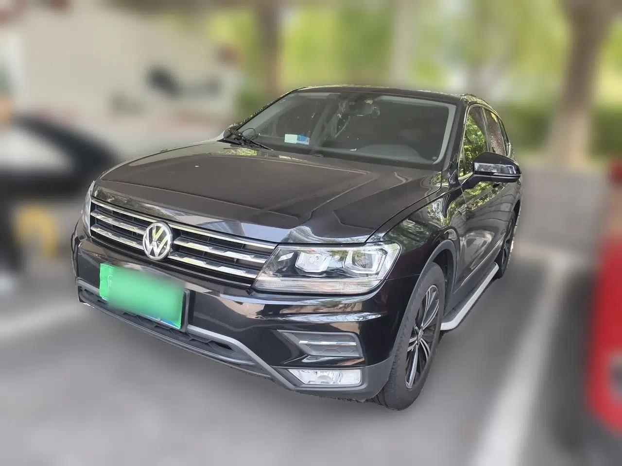 Volkswagen Tiguan L 2019 330TSI Automatic Two-Wheel Drive Panoramic Comfort Edition China VI Standard — миниатюра 1