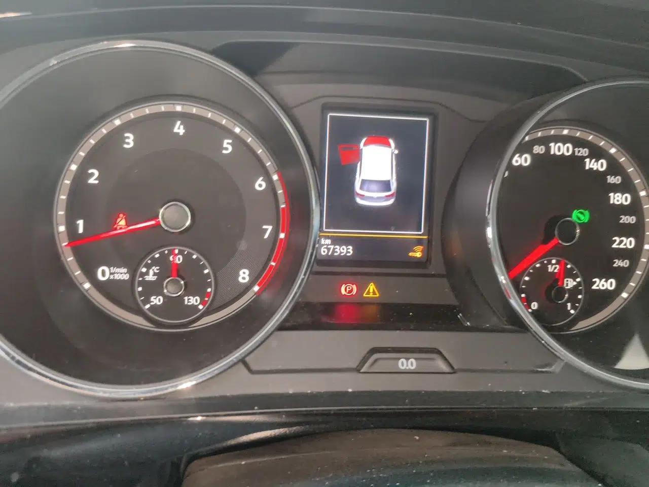 Volkswagen Tiguan L 2019 330TSI Automatic Two-Wheel Drive Panoramic Comfort Edition China VI Standard — миниатюра 12
