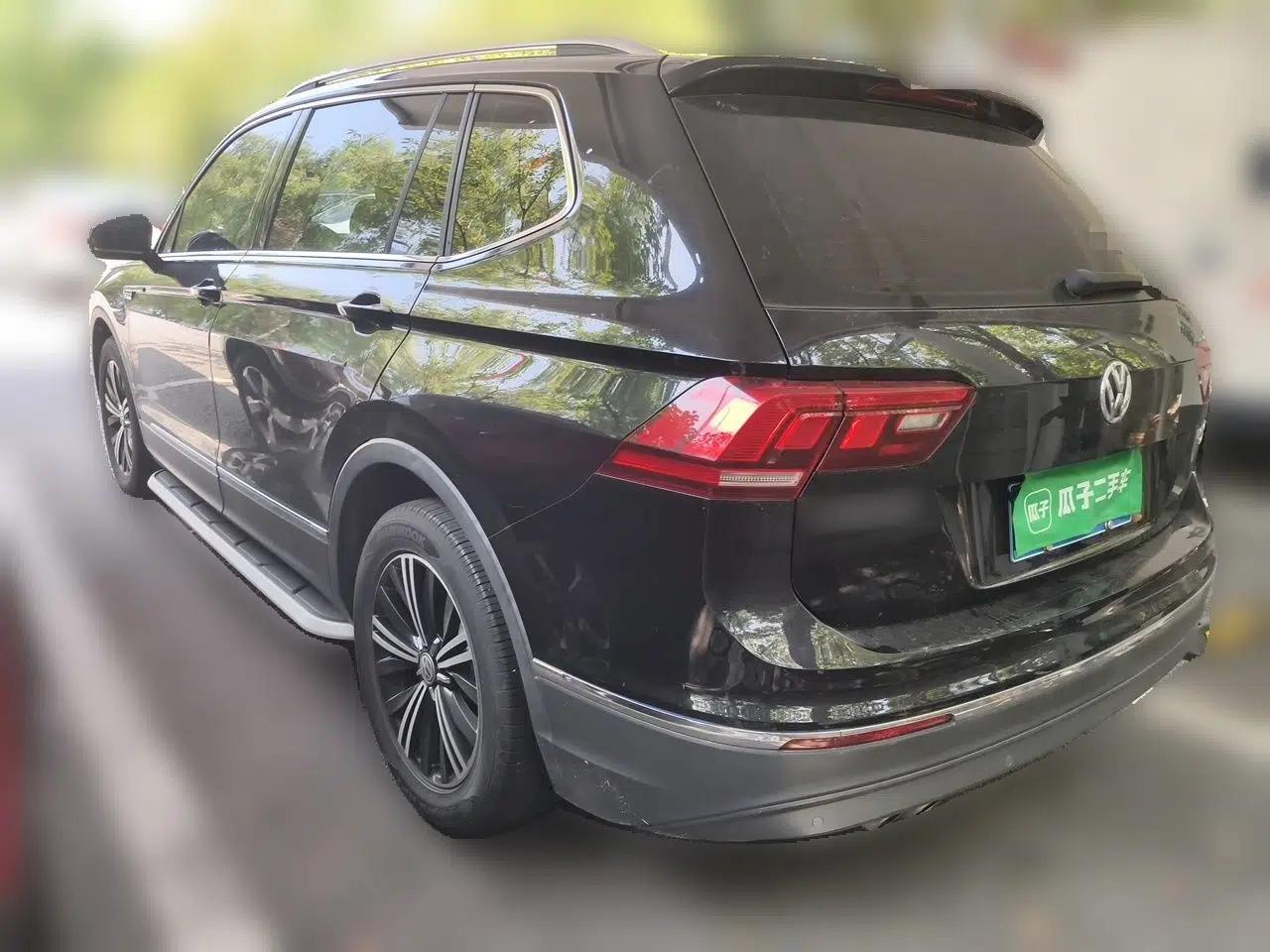 Volkswagen Tiguan L 2019 330TSI Automatic Two-Wheel Drive Panoramic Comfort Edition China VI Standard — миниатюра 4